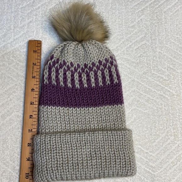 Winter Hat ❄️ Double layer new knitted beanie. - Picture 4 of 9